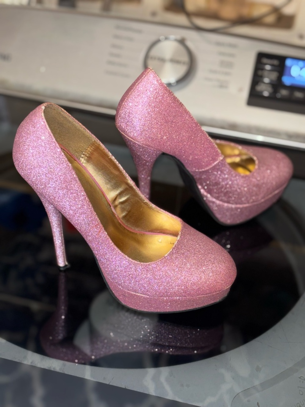 Charlotte Russe Pink Glitter High Heels - Picture 2 of 8
